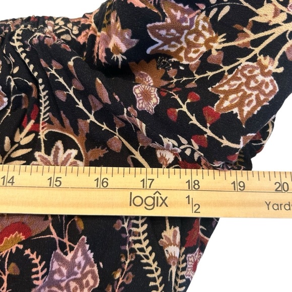Free People Pretty and Free Black Floral Print Romper Cut Out Back Long Sleeve M - Picture 7 of 10